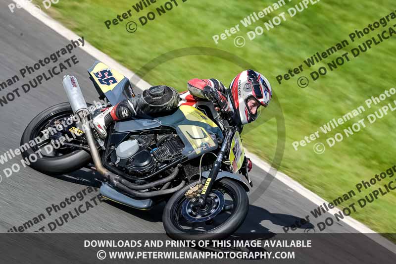 cadwell no limits trackday;cadwell park;cadwell park photographs;cadwell trackday photographs;enduro digital images;event digital images;eventdigitalimages;no limits trackdays;peter wileman photography;racing digital images;trackday digital images;trackday photos